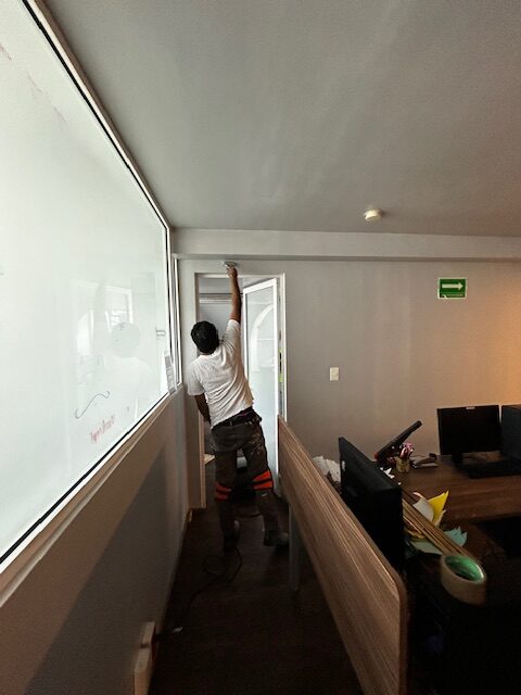 Pintura oficinas Lomas Verdes, Estado de México