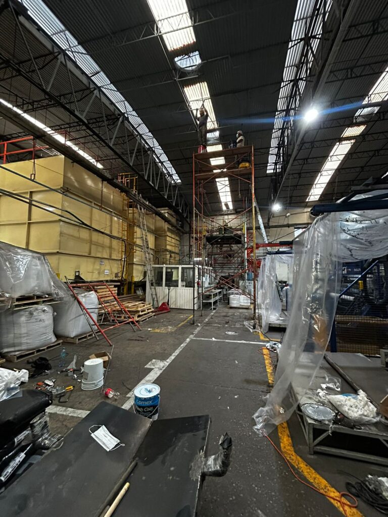 Mantenimiento en Techado De Nave Industrial, Tlalnepantla, Estado de México